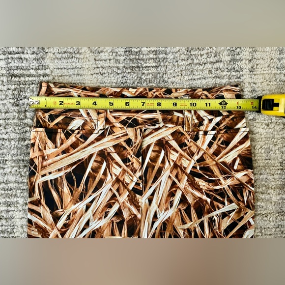 Dolce & Gabbana Size 25 Straight Leg Straw Print Pants - Picture 8 of 9